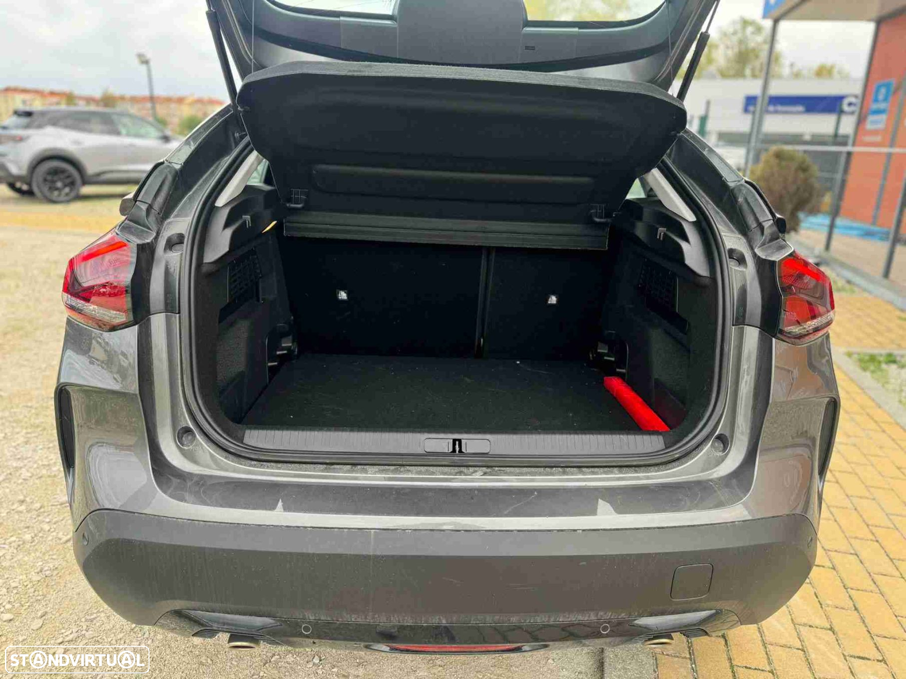 Citroën C4 1.2 PureTech Plus - 9