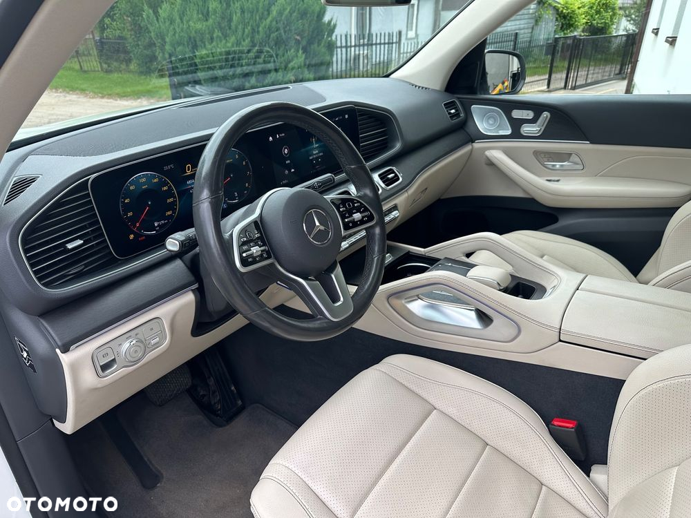 Mercedes-Benz GLE - 24