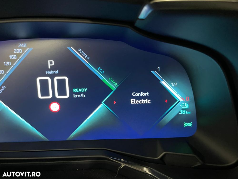 DS Automobiles DS 7 Crossback DS7 1.6 PHeV FWD 225 EAT8 PERFORMANCE LINE + - 36