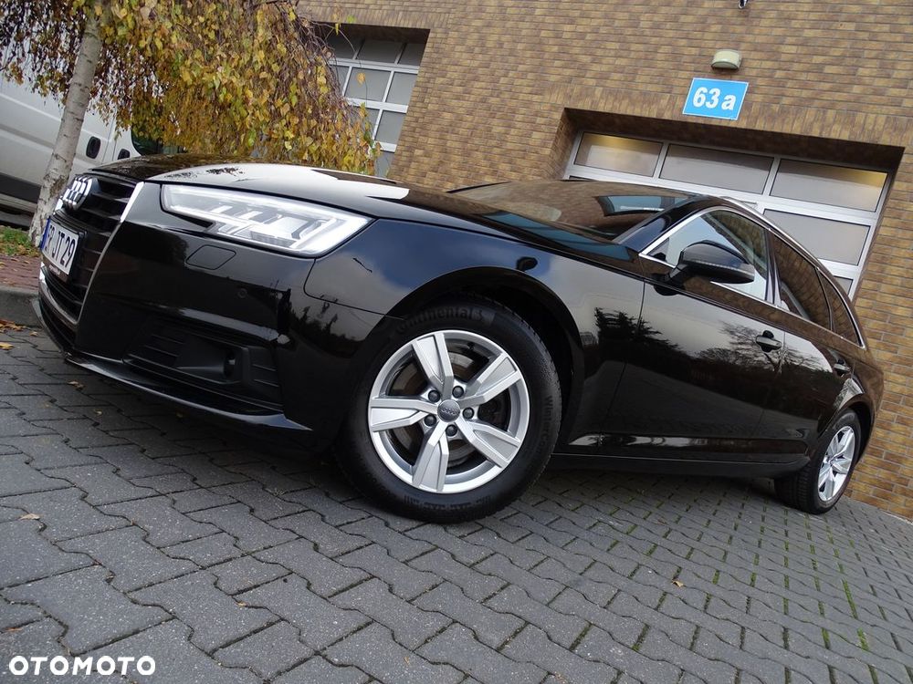 Audi A4 Avant 2.0 TDI DPF clean diesel Ambiente - 12