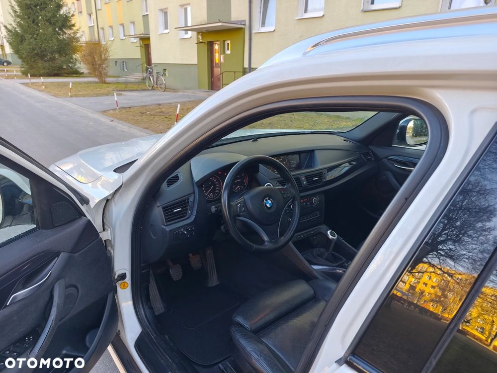 BMW X1 sDrive20d - 14