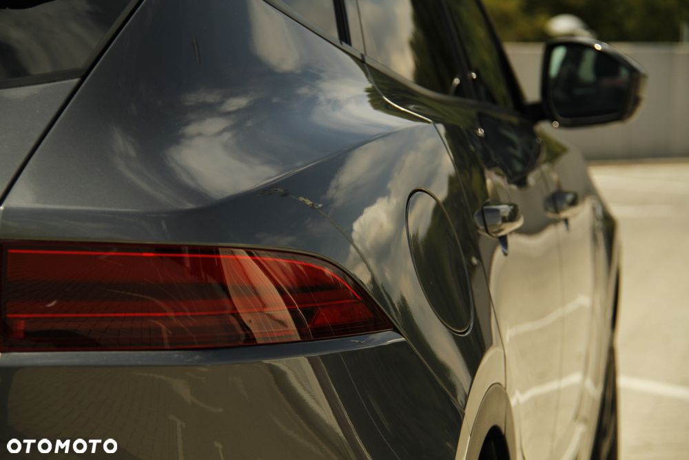 Jaguar E-Pace 2.0 i4D AWD S - 8