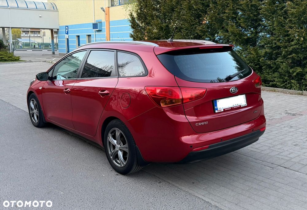 Kia Ceed 1.6 CRDi S - 6