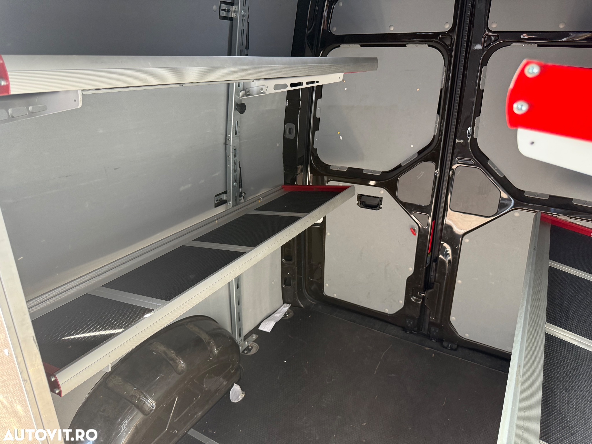 Volkswagen Crafter 3.5 CD Sasiu L3 FWD 103kW - 34