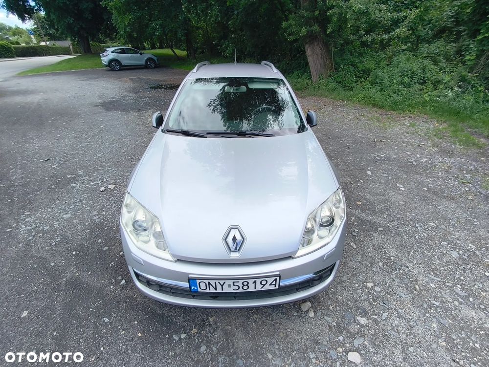 Renault Laguna dCi 150 FAP GT - 8