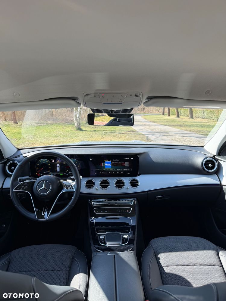 Mercedes-Benz Klasa E 220 d 9G-TRONIC Avantgarde - 14