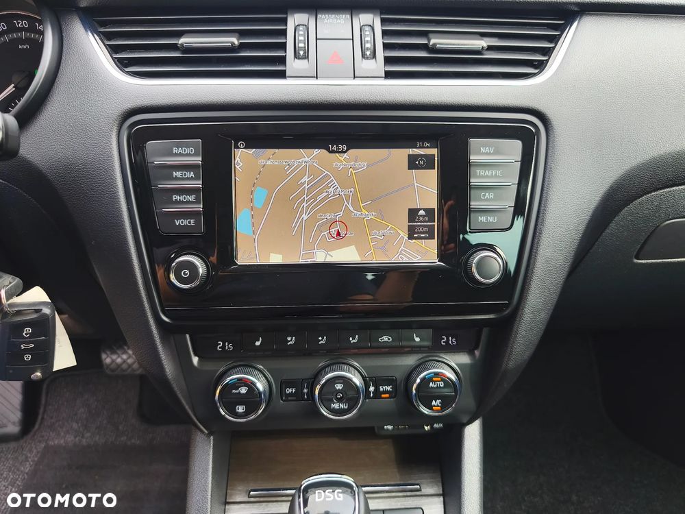 Skoda Octavia 2.0 TDI 4x4 DSG Scout - 6