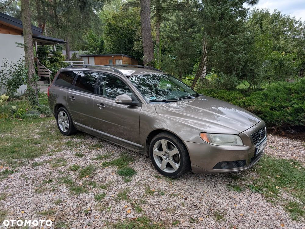 Volvo V70 2.0D Momentum - 39