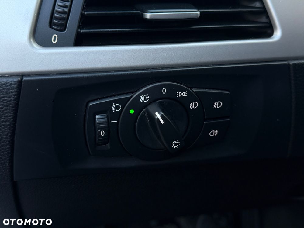BMW Seria 3 - 16