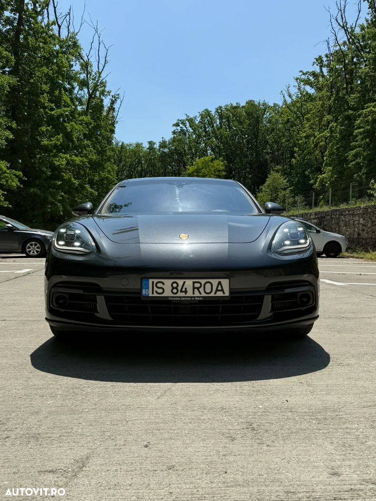 Porsche Panamera 4S - 3