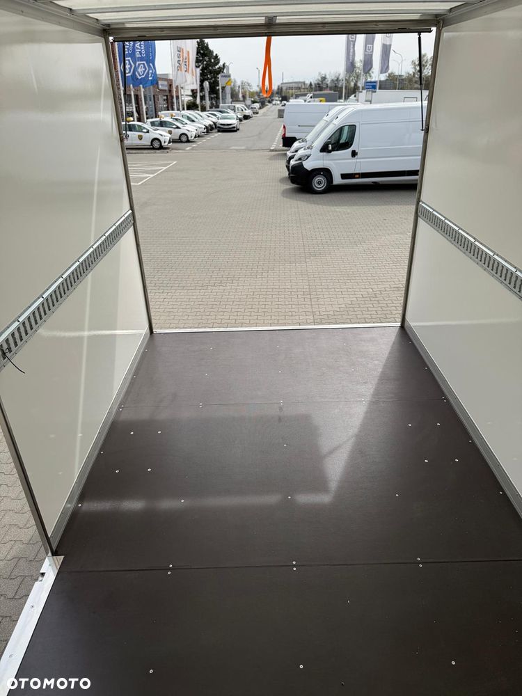 Iveco WYPRZEDAŻ ROKU ! GOTOWIEC OD RĘKI - BOGATE WYPOSAŻENIE DLA KIEROWCY - 13