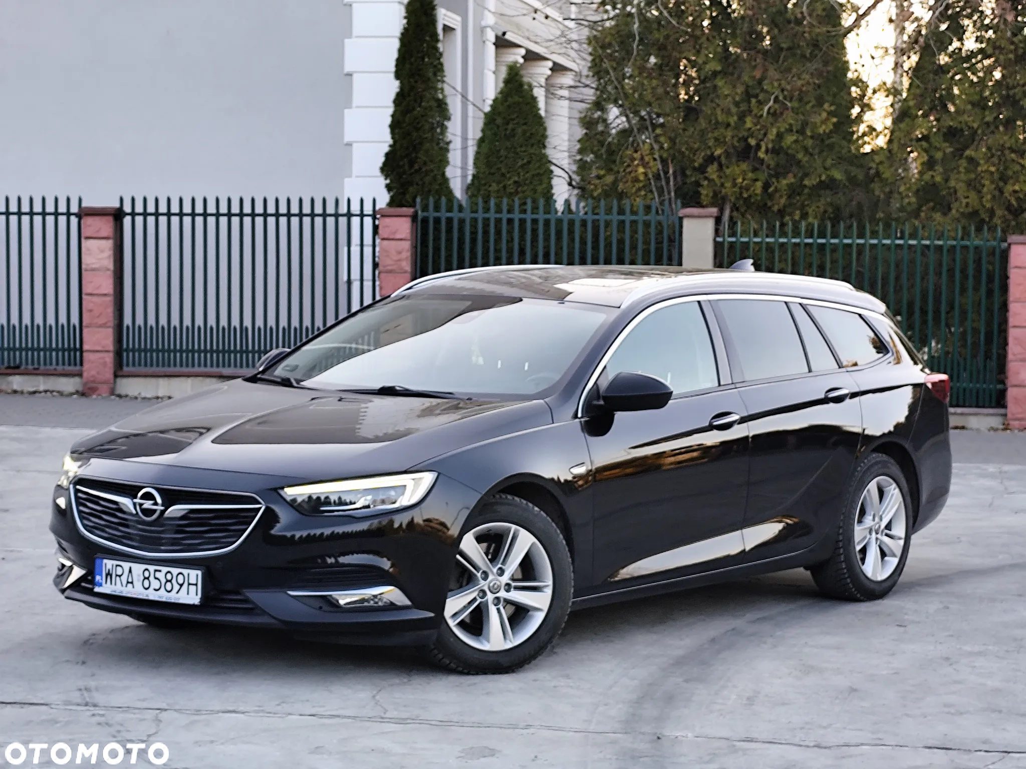 Opel Insignia 2.0 CDTI automatik Business Innovation - 2