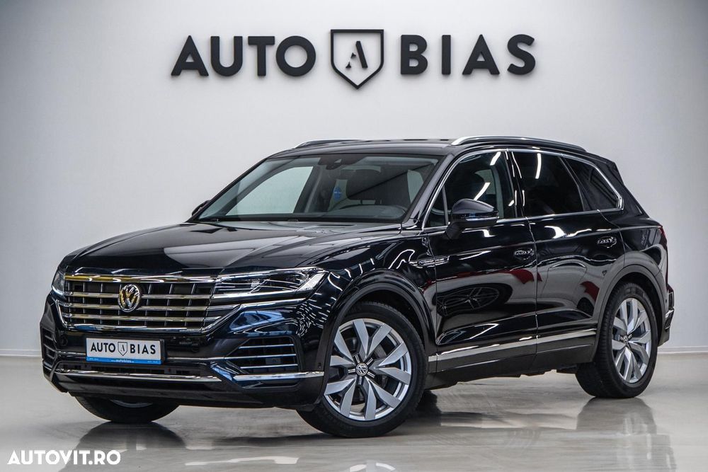 Volkswagen Touareg V6 TDI 4MOTION Elegance - 2