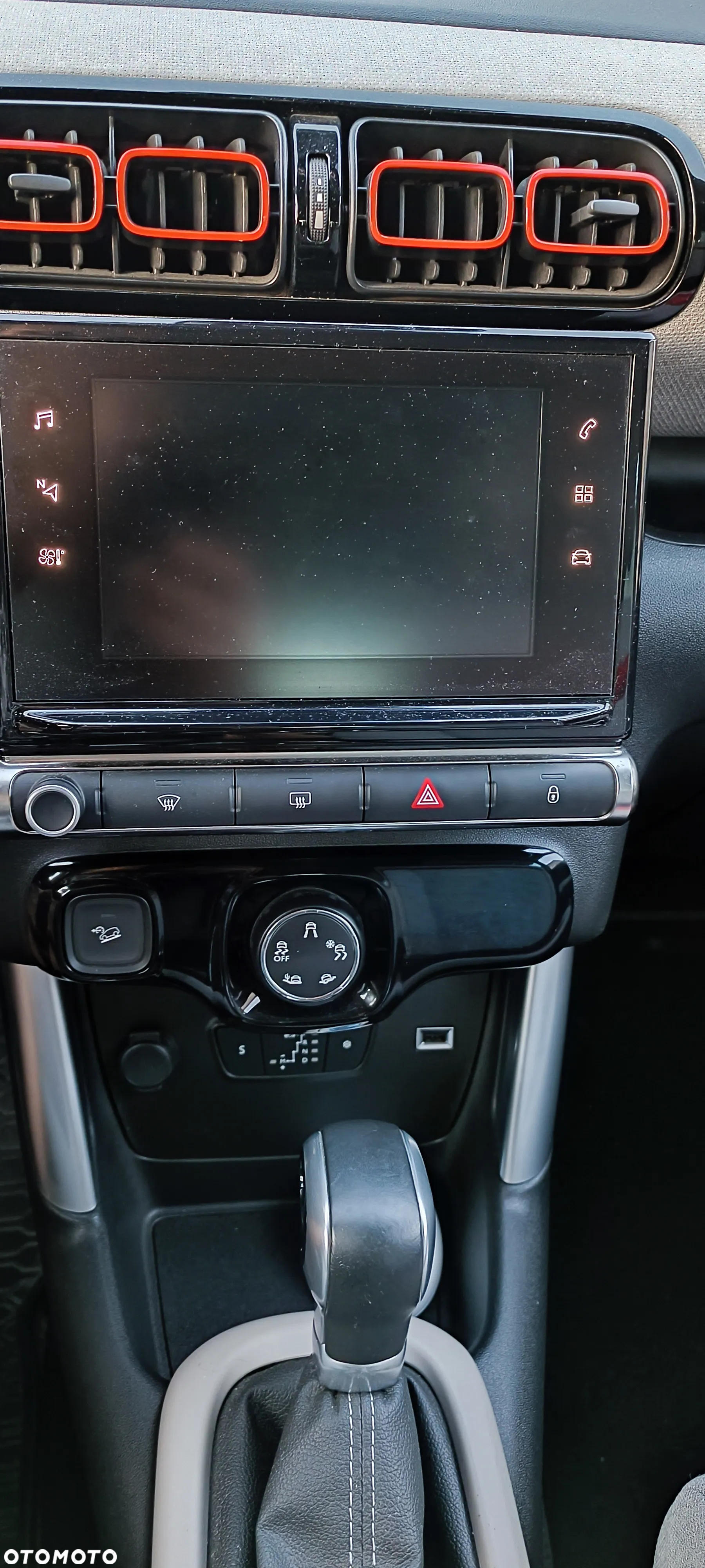 Citroën C3 Aircross PureTech 110 Stop & Start EAT6 OPF Shine - 17