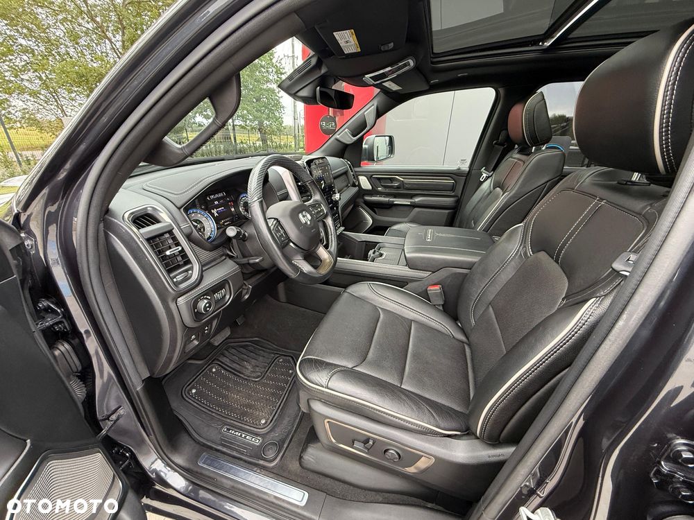 Dodge RAM 5.7 4x4 - 17