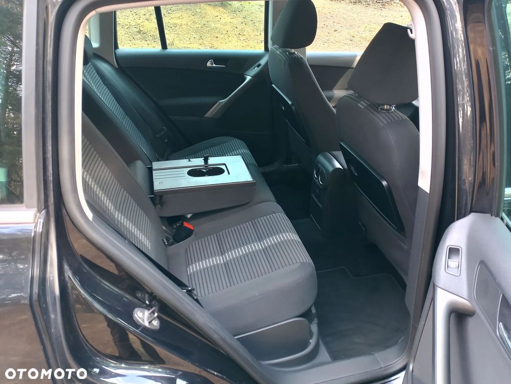 Volkswagen Tiguan 2.0 TDI DPF 4Motion DSG Sport & Style - 6