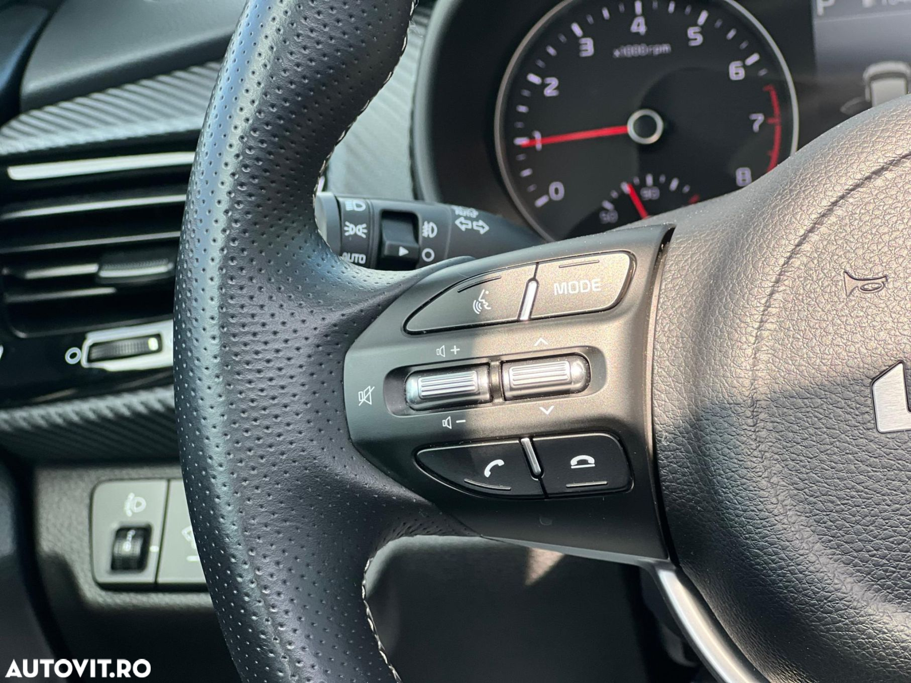 Kia Stonic 1.0 T-GDI 7DCT HP MHEV GT Line - 18