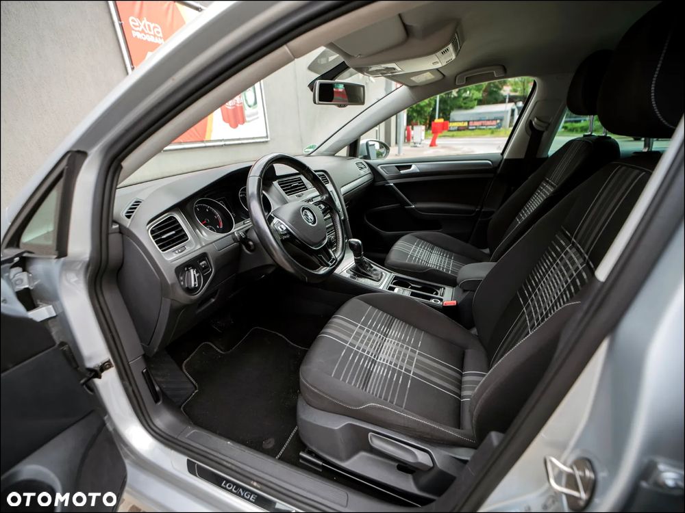 Volkswagen Golf - 19