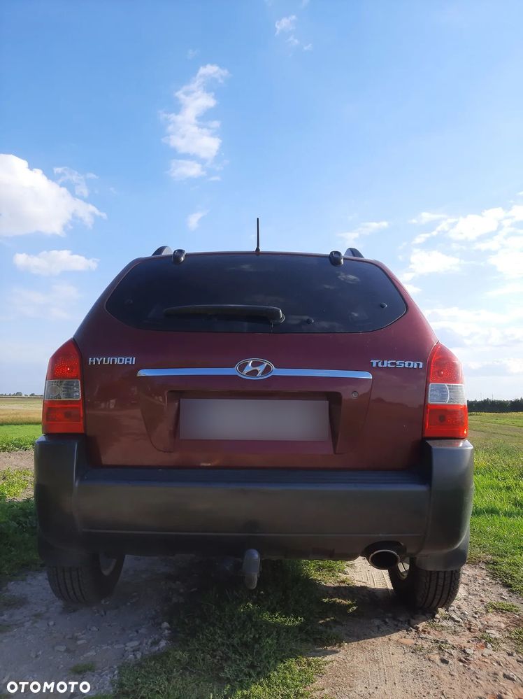 Hyundai Tucson 2.0 Comfort 2WD - 4