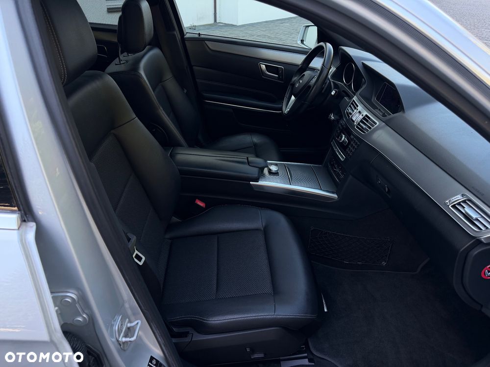 Mercedes-Benz Klasa E 220 CDI Automatik Avantgarde - 27