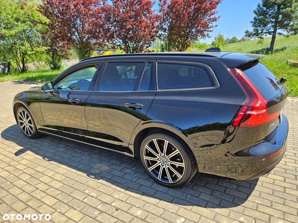 Volvo V60 D4 Momentum Pro - 11