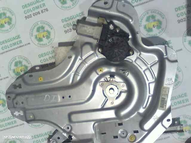 ELEVADOR FRENTE ESQUERDO HYUNDAI ELANTRA SEDÁN - 1