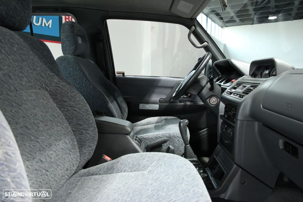 Mitsubishi Pajero 2.8 TD GLX - 10