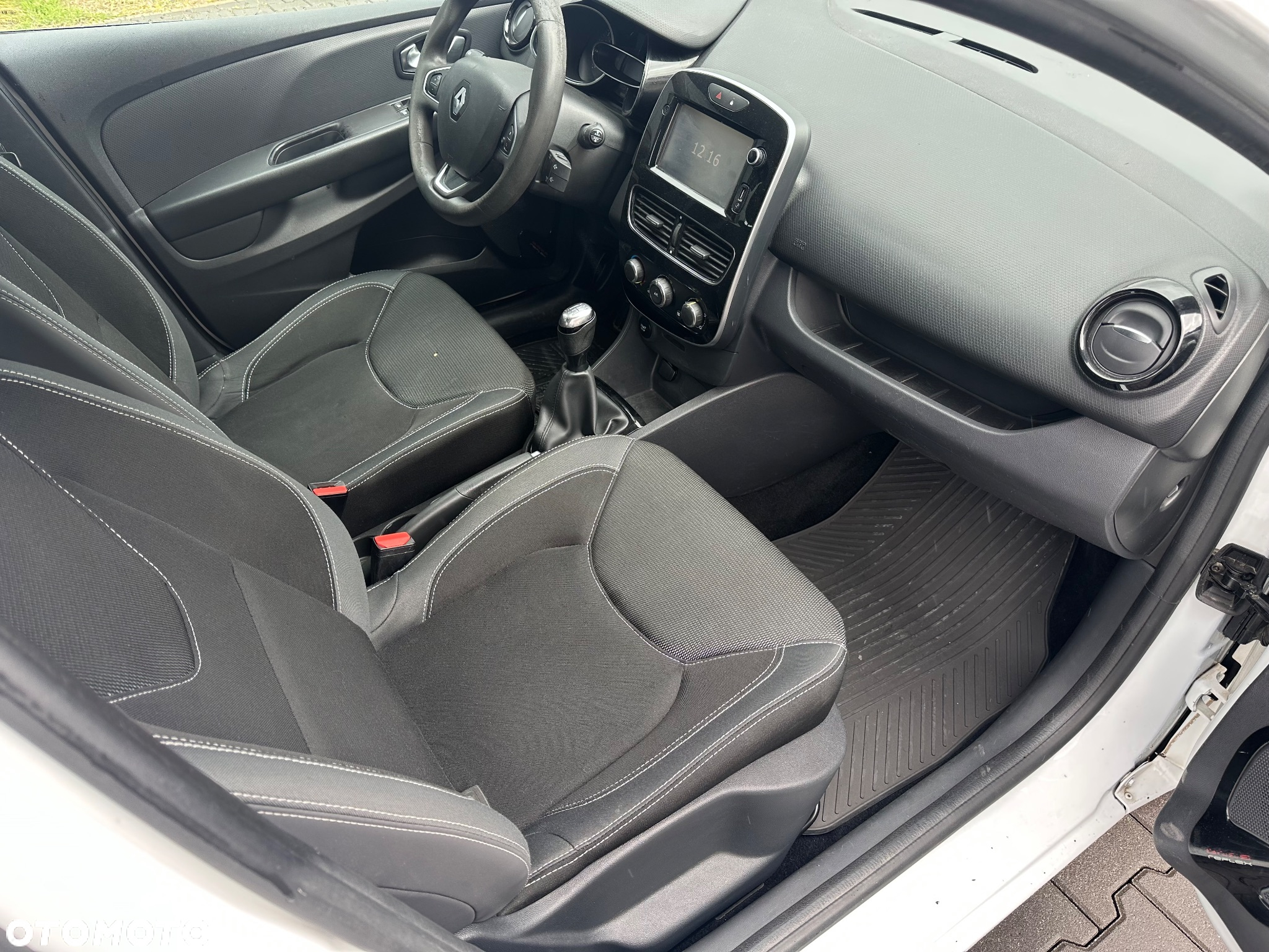 Renault Clio 1.5 dCi Business - 10
