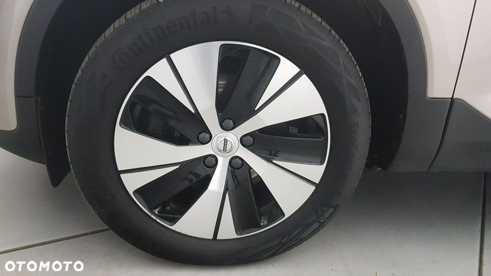 Volvo XC 40 - 9
