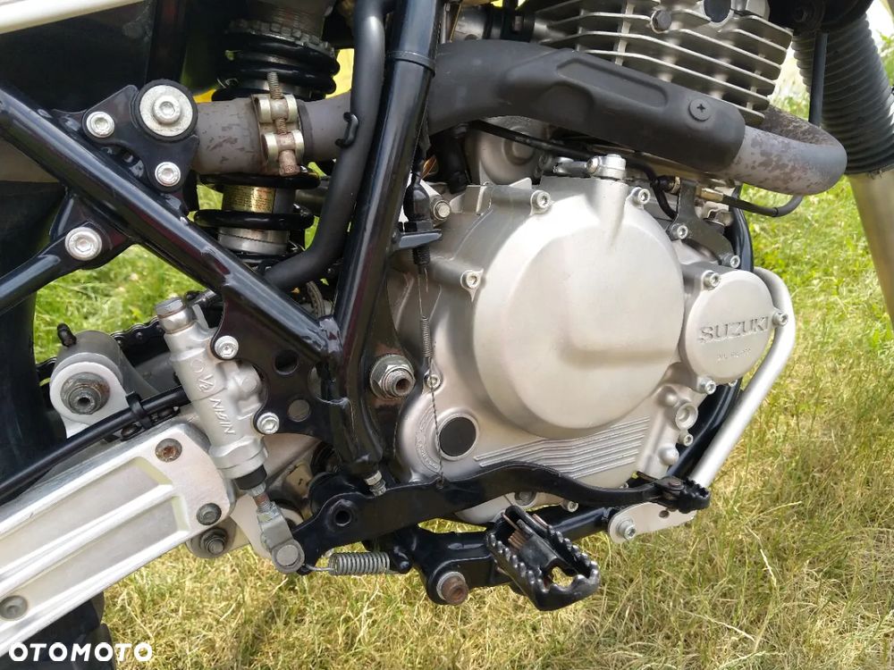 Suzuki DR - 5
