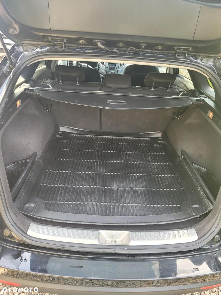 Hyundai i40 Kombi 1.7 CRDi Style - 11