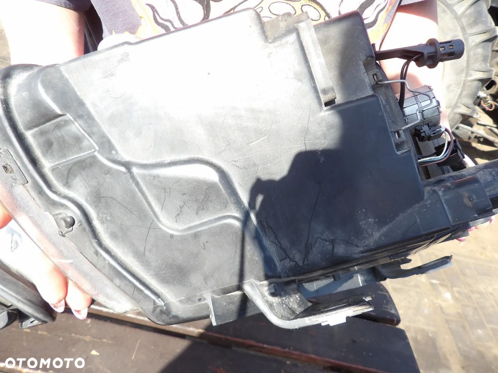 BMW - E90 - PRZED LIFT - H7 - LEWA LAMPA PRZEDNIA - EUROPA - 6942723 - 9
