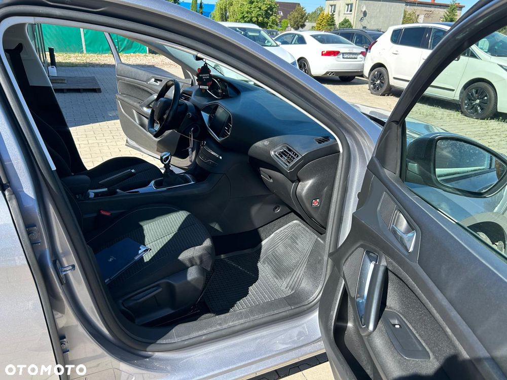 Peugeot 308 1.5 BlueHDi Active Pack S&S - 26