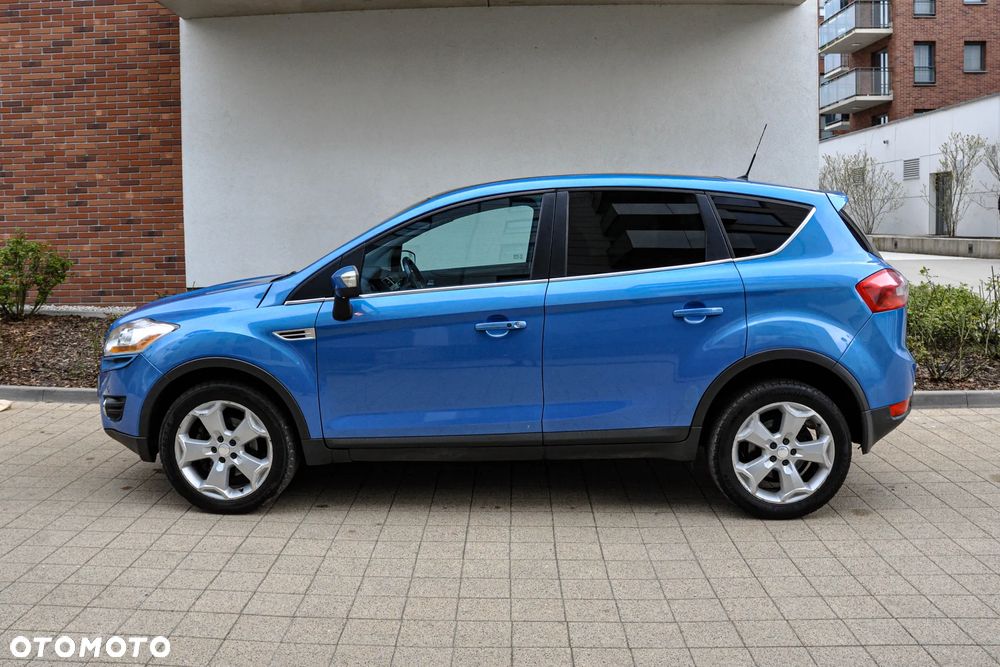 Ford Kuga - 2