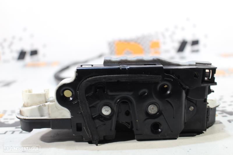 Fecho Da Porta Frente Direita Volkswagen Scirocco (137, 138)  5N283701 - 6