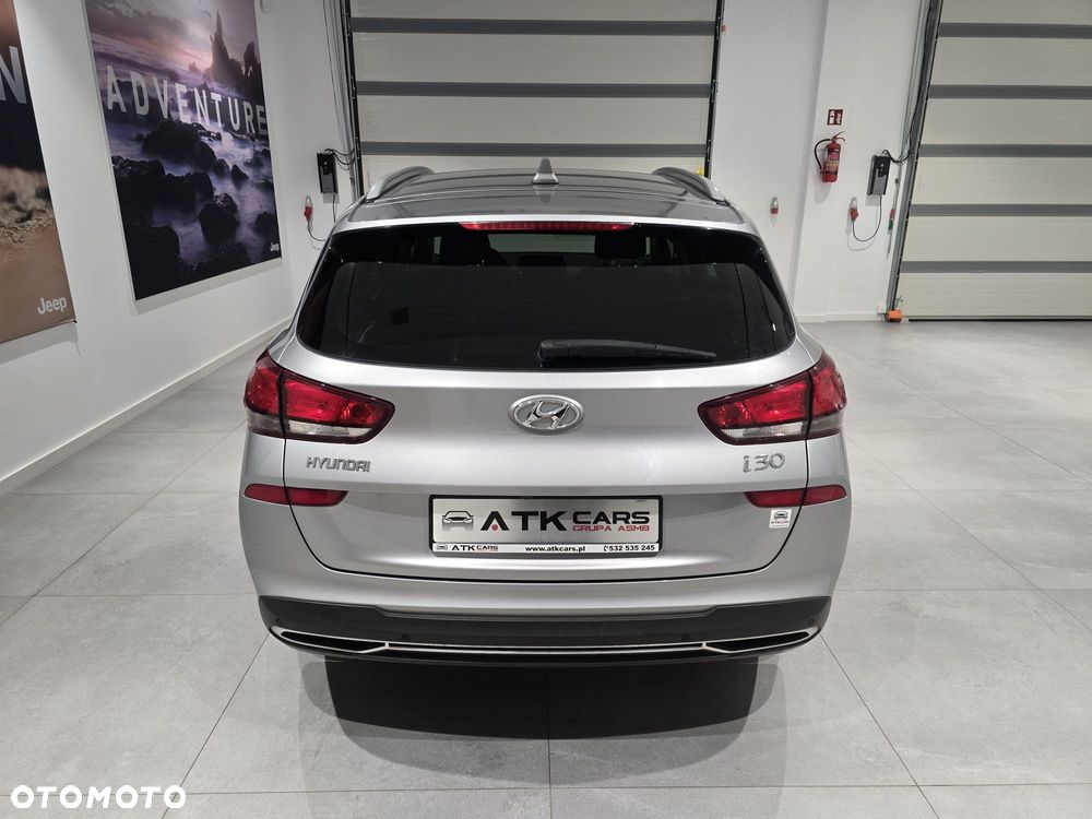 Hyundai i30 1.5 T-GDI 48V Smart - 6