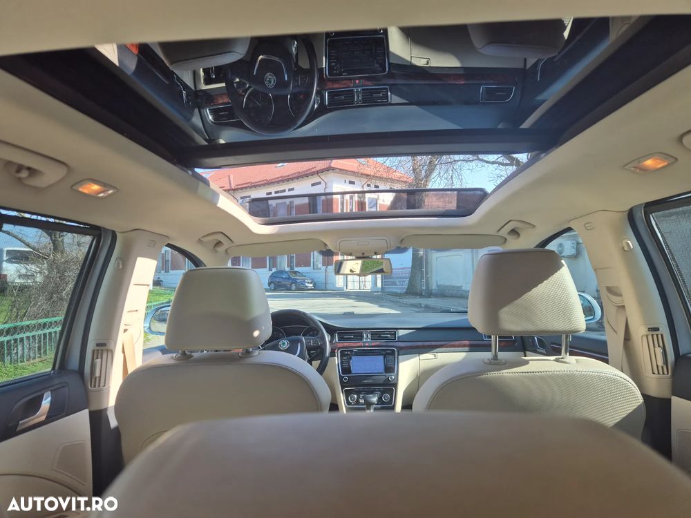 Skoda Superb 2.0 TSI Elegance DSG - 30