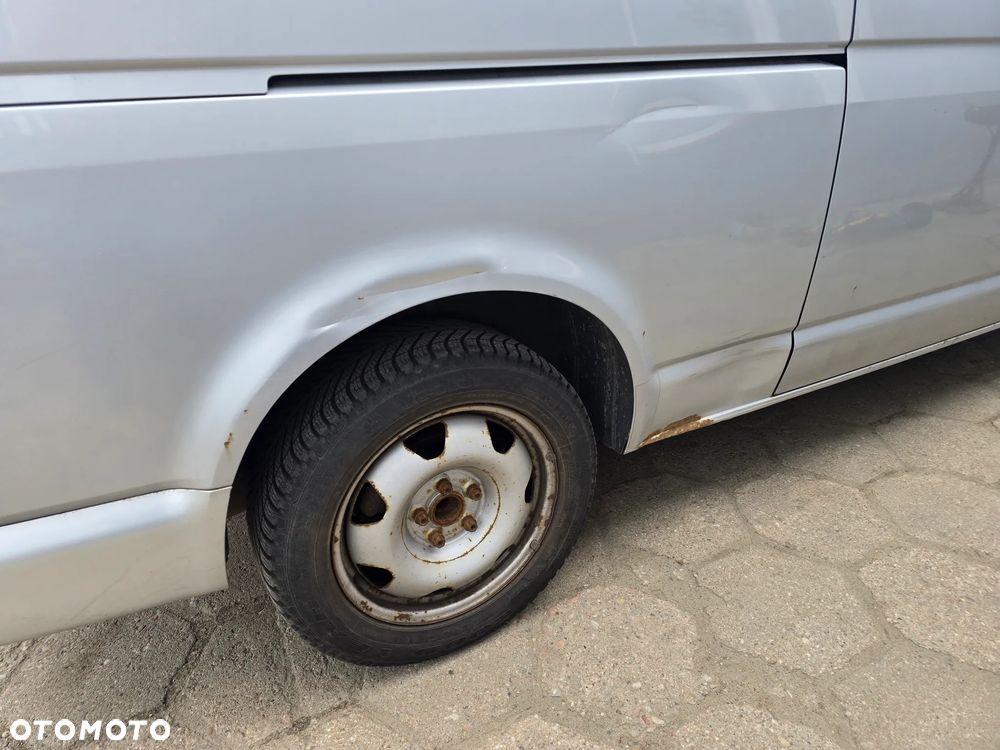 Volkswagen Caravelle - 7