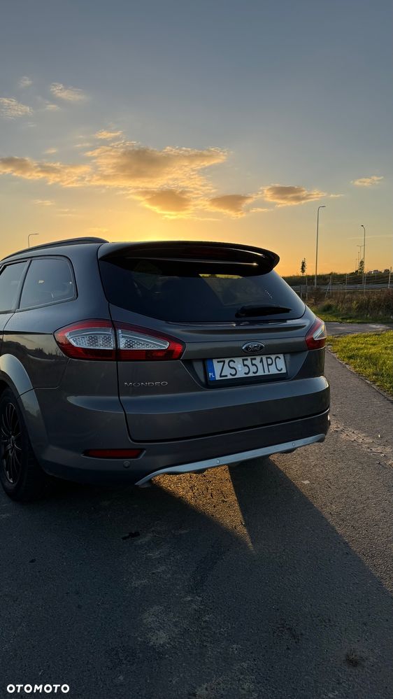 Ford Mondeo 2.0 TDCI Champions Edition - 5