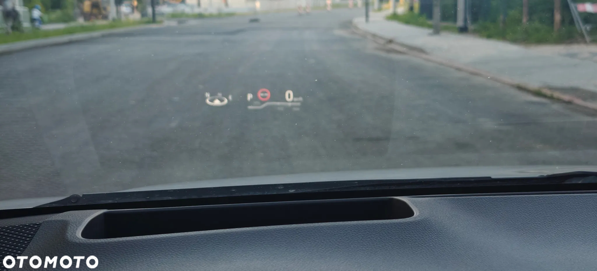 Toyota Corolla 2.0 Hybrid Executive - 19