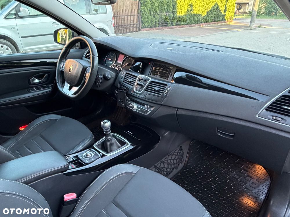 Renault Laguna dCi 150 FAP Start-Stop Bose Edition - 39