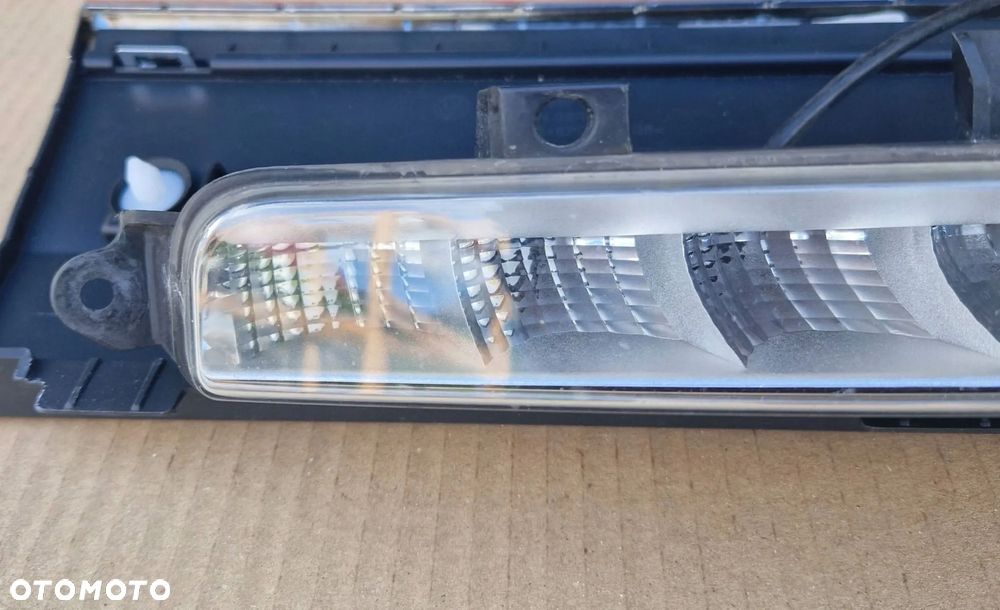 DRL HALOGEN PRAWY DO JAZDY DZIENNEJ MERCEDES E-KLASA S212 W212 ORYGINAŁ - 7