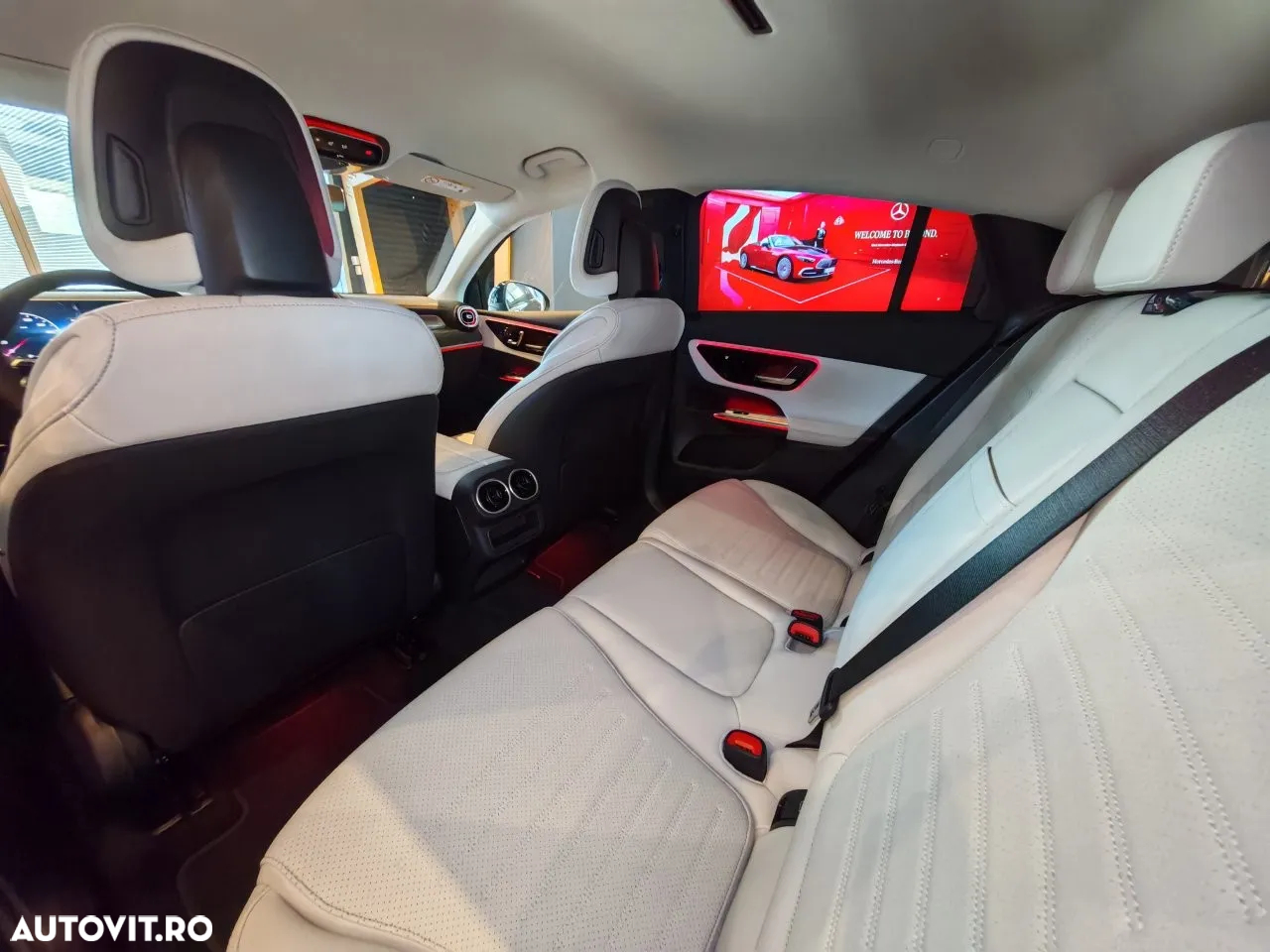 Mercedes-Benz GLC Coupe 300 e 4MATIC - 19