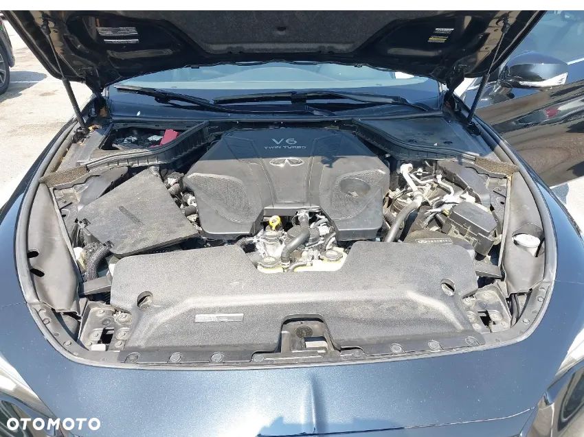 Infiniti Q60 3.0t AWD Sport Tech - 9