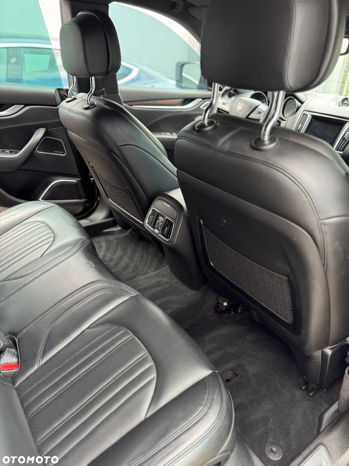 Maserati Levante Q4 Executive - 33