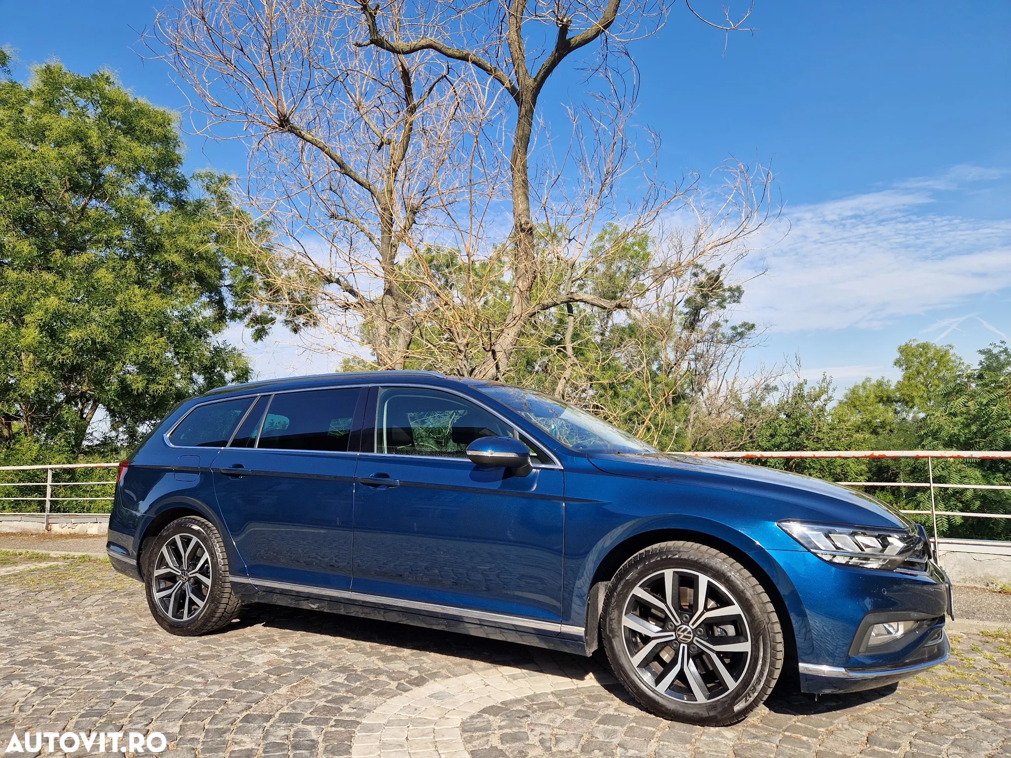 Volkswagen Passat 2.0 TDI SCR DSG Highline - 15