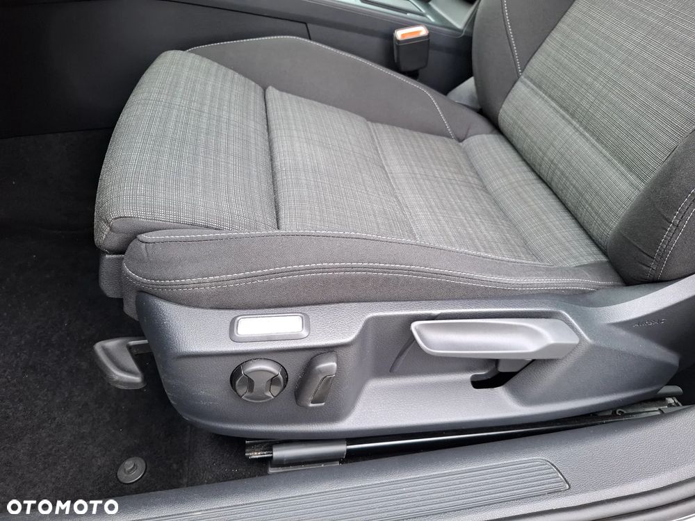 Volkswagen Passat 1.5 TSI EVO Business - 20