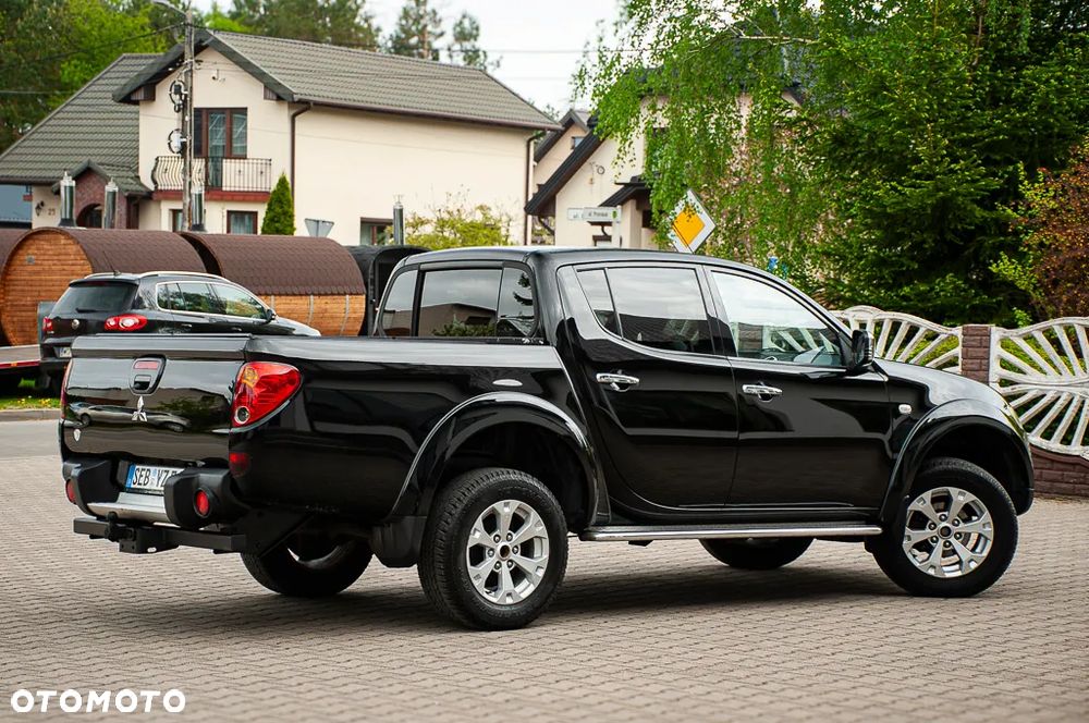 Mitsubishi L200 Pick Up 4x4 Intense Double Cab - 31