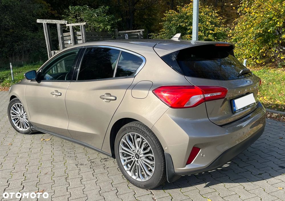 Ford Focus 2018 photo 3