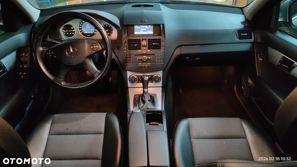 Mercedes-Benz Klasa C 180 Kompressor Automatik Avantgarde - 24